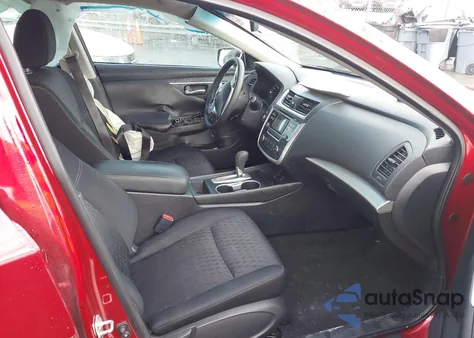 2018 Nissan Altima 2.5 S z USA, uszkodzony, nr VIN 1N4AL3AP4JC141622